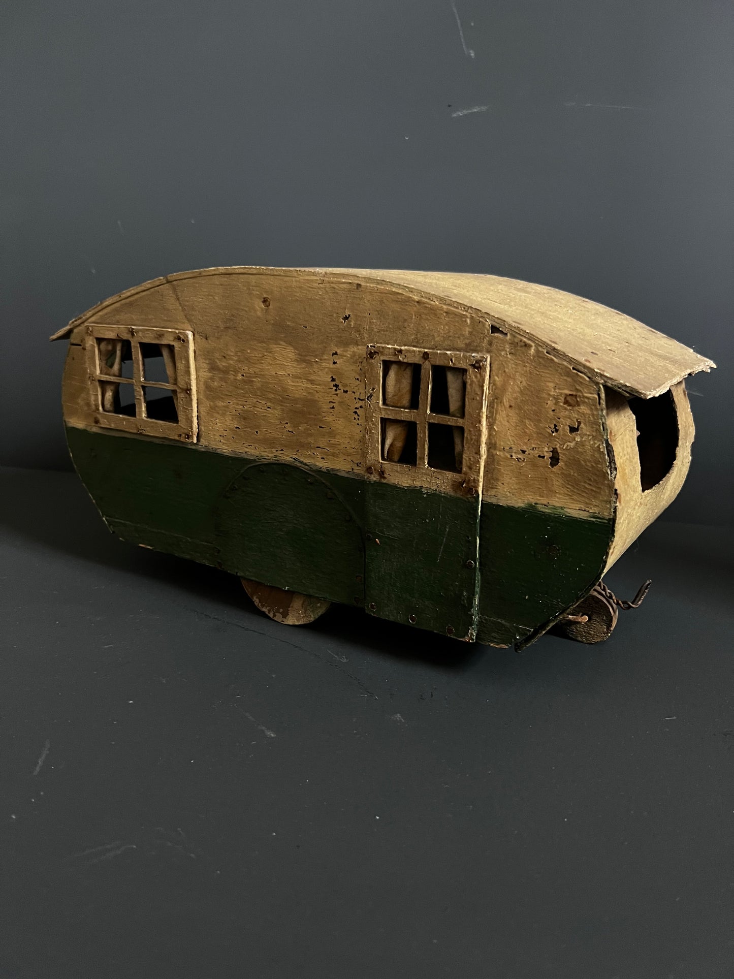 Fabulous Scratch Built 1930’s Caravan