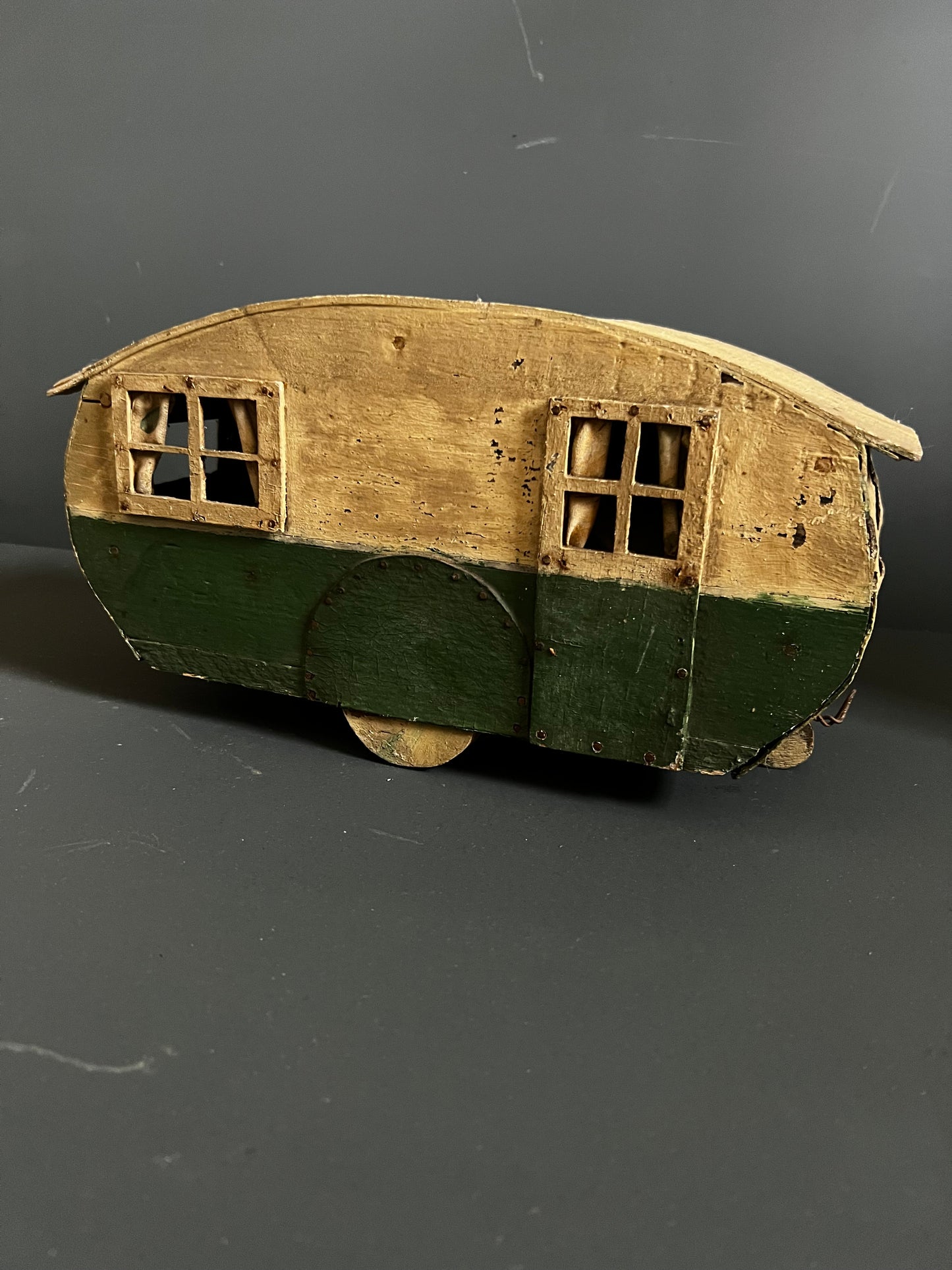Fabulous Scratch Built 1930’s Caravan