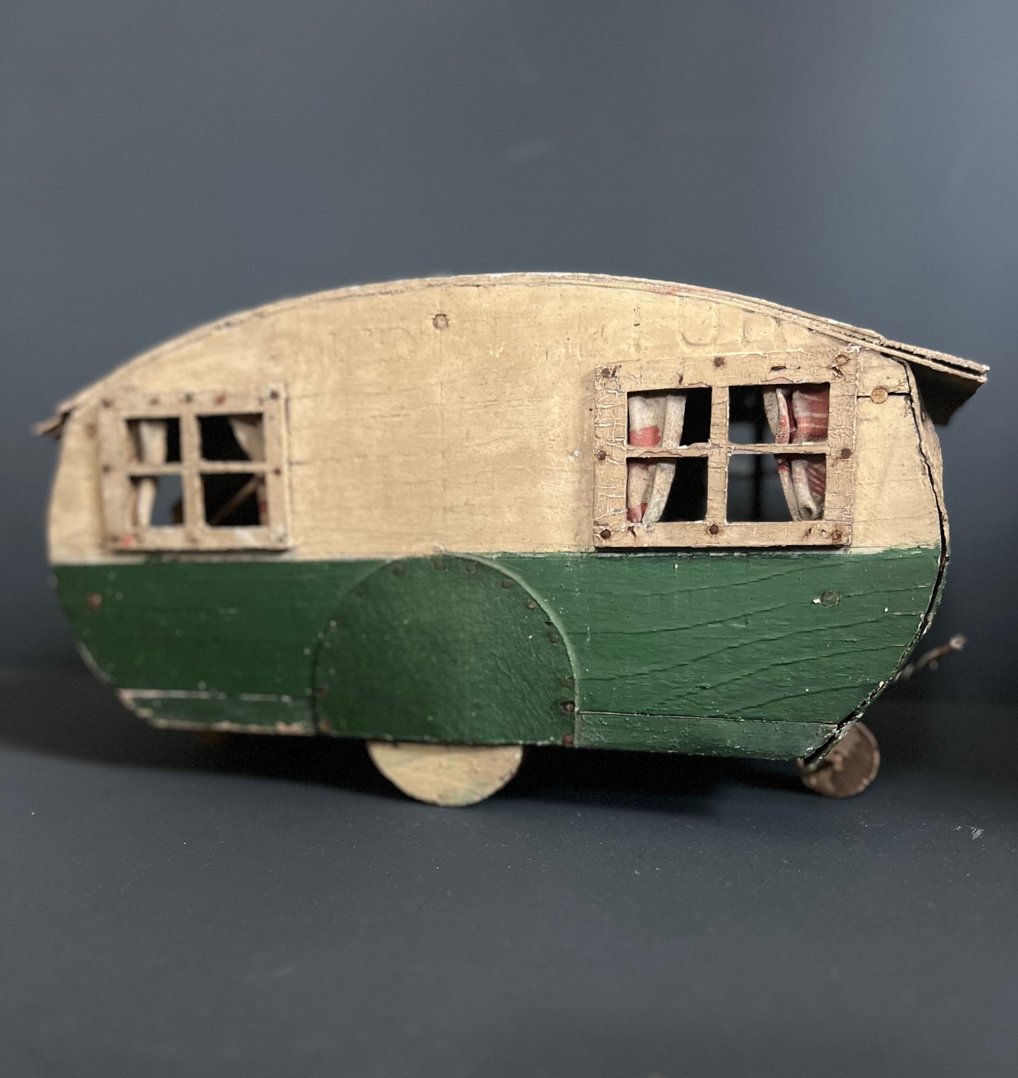 Fabulous Scratch Built 1930’s Caravan