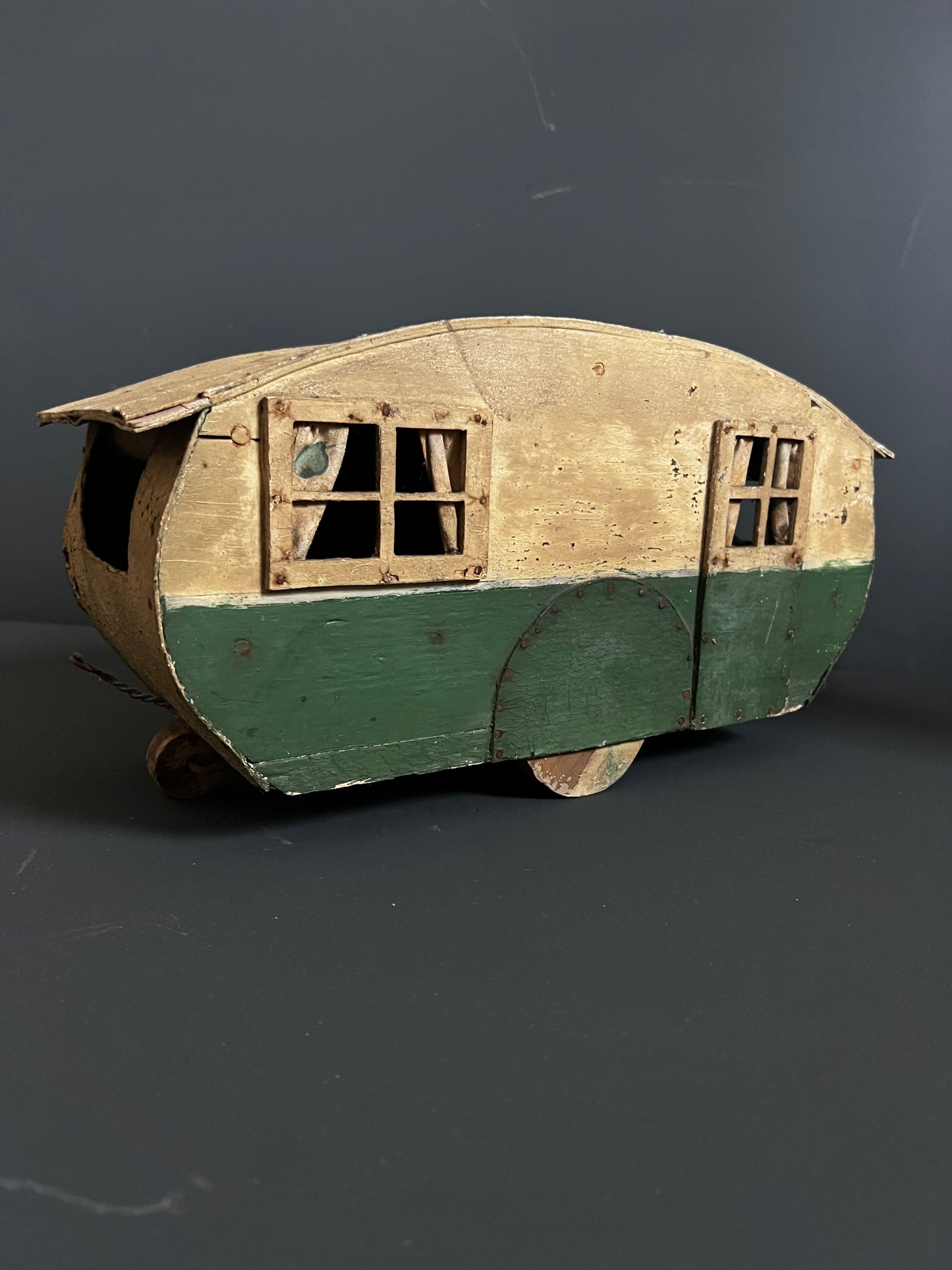 Fabulous Scratch Built 1930’s Caravan